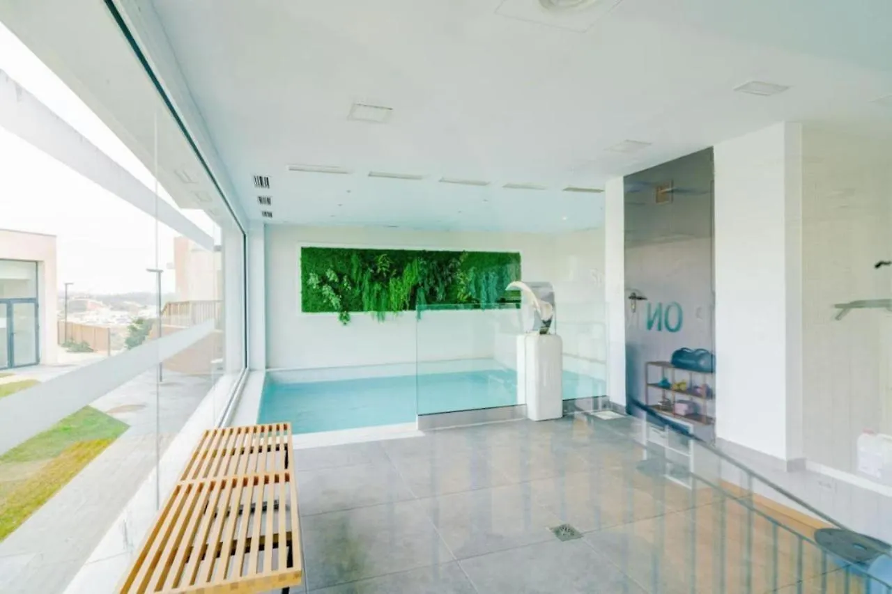 Stunning 2 Bed, 2 Bath Getaway Apartment La Cala De Mijas
