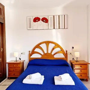  Apartment Semi-detached House In Butiplaya